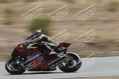 media/Apr-20-2025-AHRMA (Sun) [[393a79c373]]/Race/Group 10/Turn 4b/